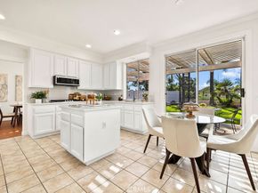 7 pandale, Lake Forest CA 92610