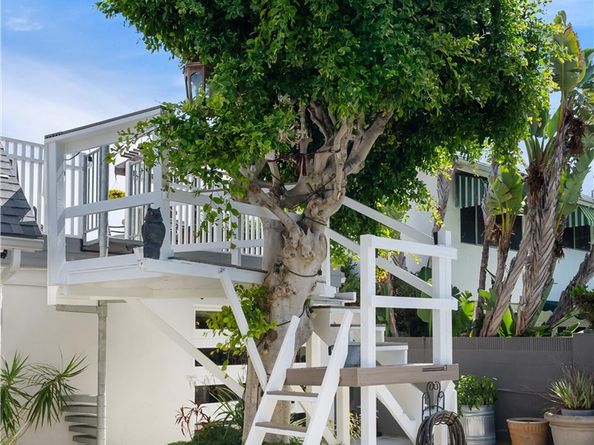 20131 Crown Reef Ln, Huntington Beach CA 92646
