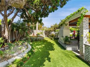 20131 Crown Reef Ln, Huntington Beach CA 92646
