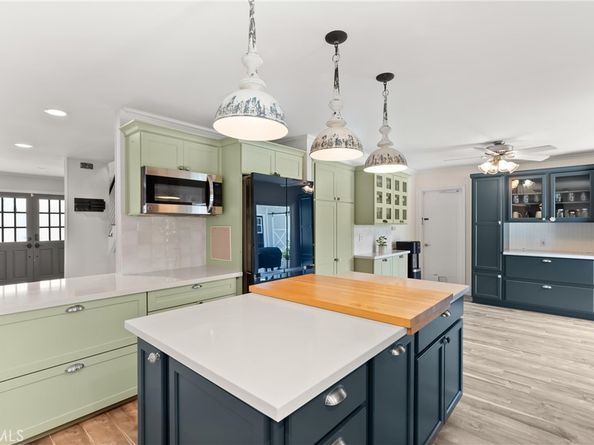20131 Crown Reef Ln, Huntington Beach CA 92646