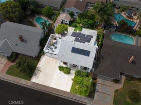 20131 Crown Reef Ln, Huntington Beach CA 92646