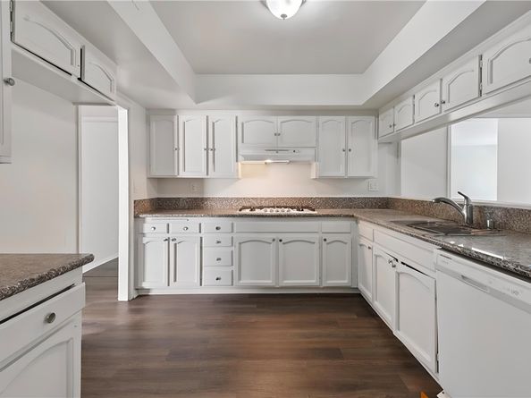 5996 College Avenue, San Diego CA 92120