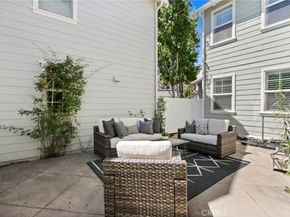 9 Paddock Pl, Ladera Ranch CA 92694