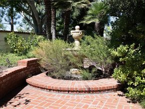 81 Hillsdale Drive, Newport Beach CA 92660