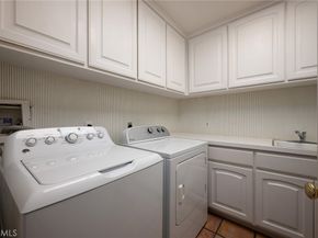 81 Hillsdale Drive, Newport Beach CA 92660