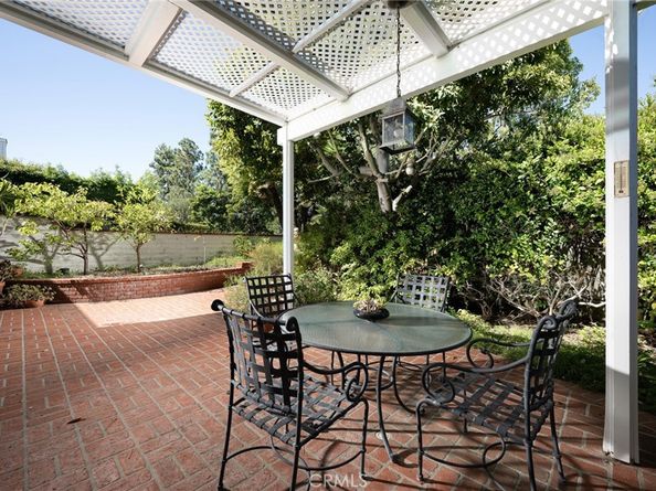 81 Hillsdale Drive, Newport Beach CA 92660