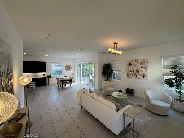 111 Newall, Irvine CA 92618