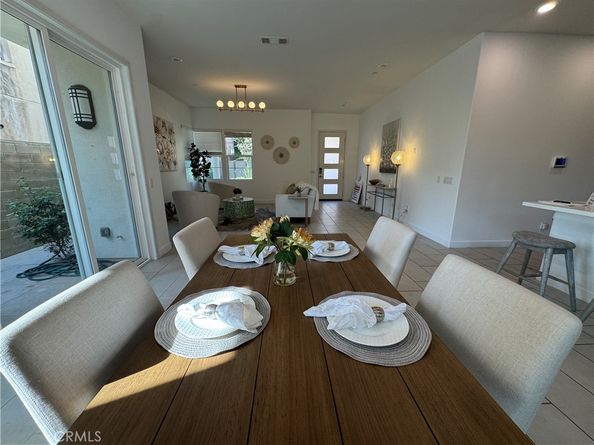 111 Newall, Irvine CA 92618