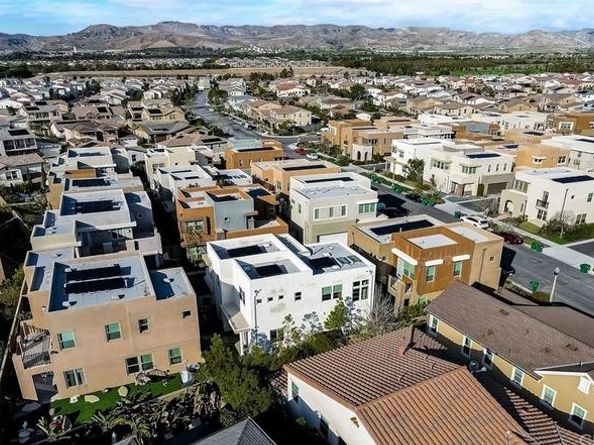 111 Newall, Irvine CA 92618