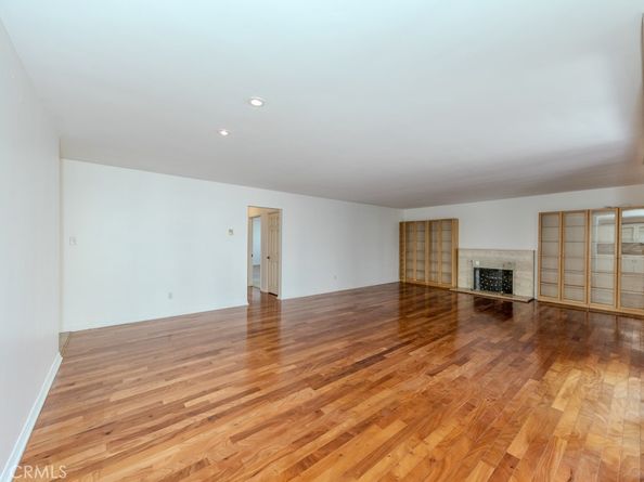 210 Grand Avenue 201, Long Beach CA 90803