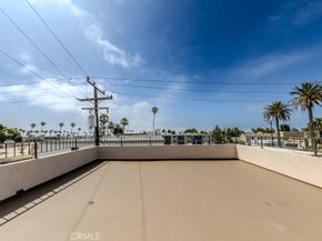 210 Grand Avenue 201, Long Beach CA 90803