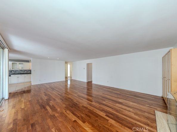 210 Grand Avenue 201, Long Beach CA 90803