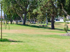 10519 La Rosa Circ, Fountain Valley CA 92708