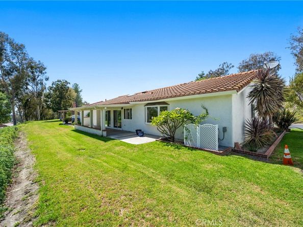 28162 Via Cernuda, Mission Viejo CA 92692