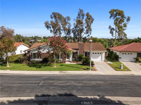 28162 Via Cernuda, Mission Viejo CA 92692