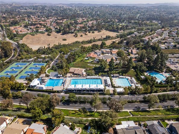 28162 Via Cernuda, Mission Viejo CA 92692