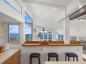1094 Katella Street, Laguna Beach CA 92651