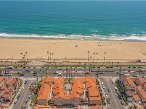 2000 Pacific Coast Highway 313, Huntington Beach CA 92648