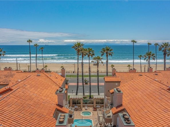 2000 Pacific Coast Highway 313, Huntington Beach CA 92648