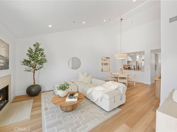 2000 Pacific Coast Highway 313, Huntington Beach CA 92648