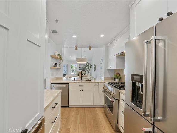 2000 Pacific Coast Highway 313, Huntington Beach CA 92648