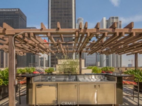655 S Hope Street 607, Los Angeles CA 90017