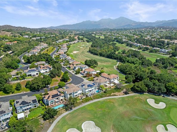 10 Shoal Creek, Coto de Caza CA 92679