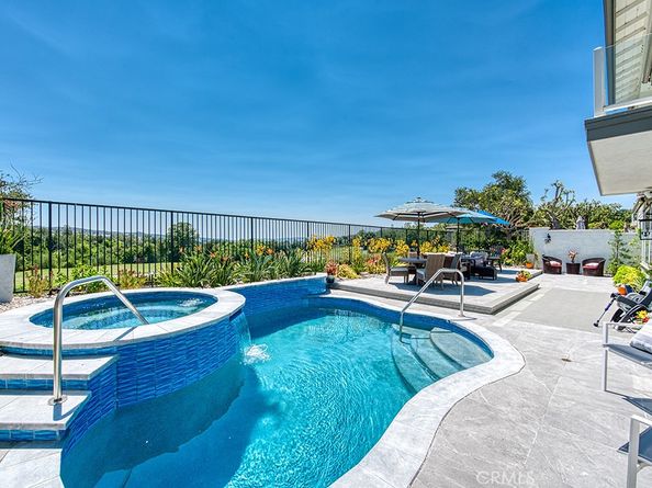 10 Shoal Creek, Coto de Caza CA 92679