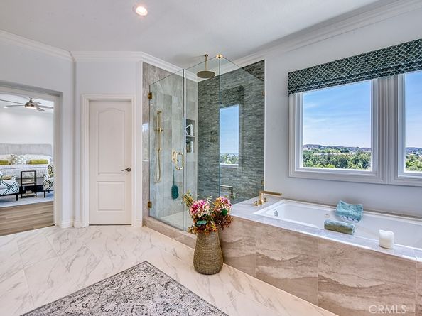 10 Shoal Creek, Coto de Caza CA 92679