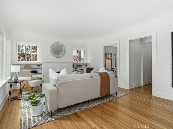 261 Granada Avenue, Long Beach CA 90803