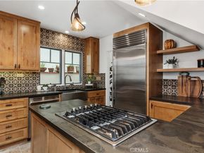 261 Granada Avenue, Long Beach CA 90803