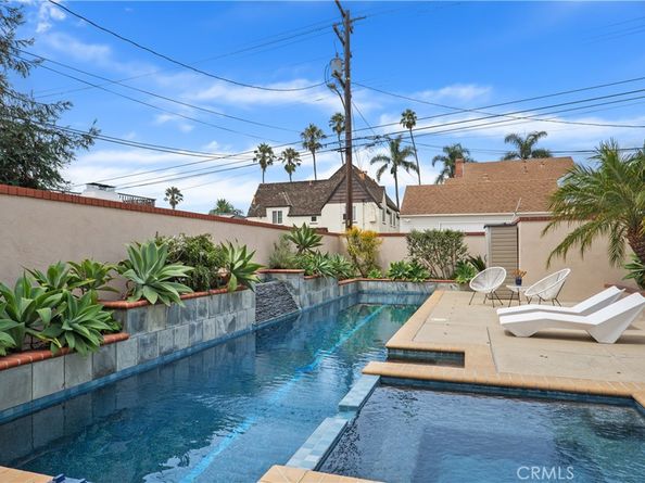 261 Granada Avenue, Long Beach CA 90803