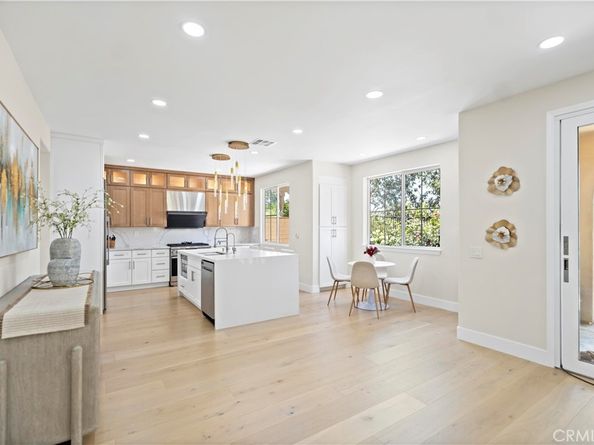 133 Weathervane, Irvine CA 92603