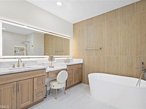 133 Weathervane, Irvine CA 92603