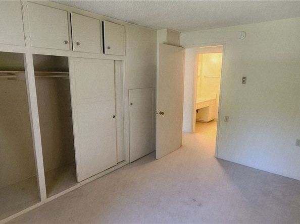 95 Calle Aragon S, Laguna Woods CA 92637