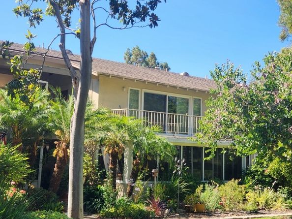 95 Calle Aragon S, Laguna Woods CA 92637