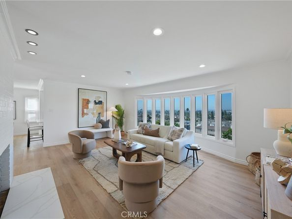 10225 S 7th Avenue, Inglewood CA 90303