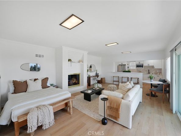 10225 S 7th Avenue, Inglewood CA 90303