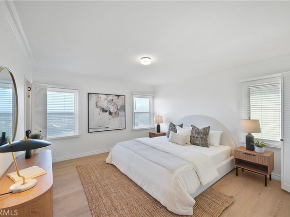 10225 S 7th Avenue, Inglewood CA 90303