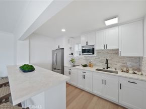 10225 S 7th Avenue, Inglewood CA 90303