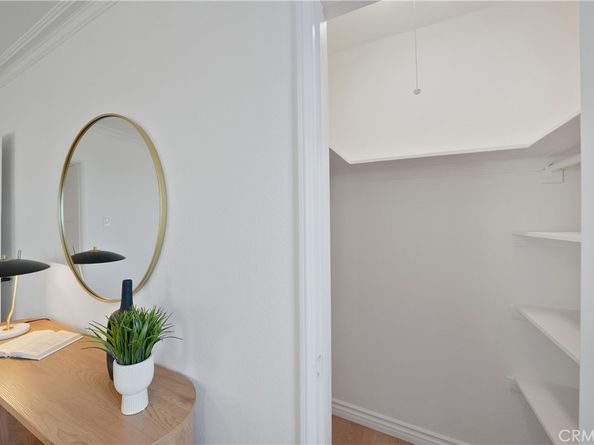 10225 S 7th Avenue, Inglewood CA 90303