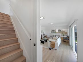 10225 S 7th Avenue, Inglewood CA 90303