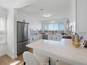 10225 S 7th Avenue, Inglewood CA 90303