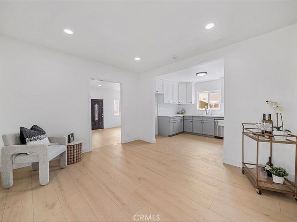 2035 Las Colinas Avenue, Los Angeles CA 90041