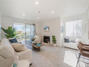 20371 Bluffside Circle