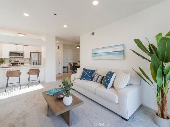 20371 Bluffside Circle B214, Huntington Beach CA 92646
