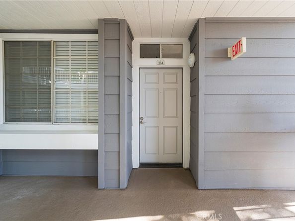 20371 Bluffside Circle B214, Huntington Beach CA 92646