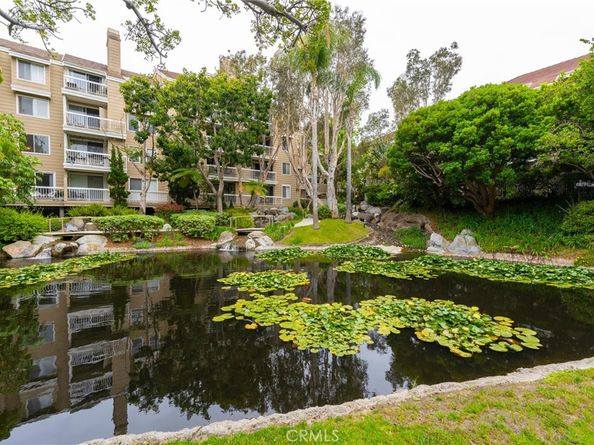 20371 Bluffside Circle B214, Huntington Beach CA 92646