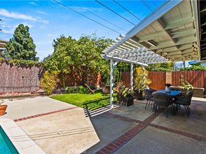 3295 Iowa Street, Costa Mesa CA 92626