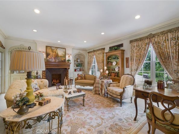 10821 Bronco Circle, North Tustin CA 92705